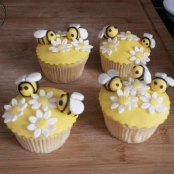 BEE Cup Cakes V5