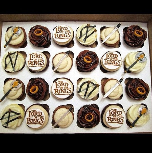Lord of the Rings Day Cup Cakes V2