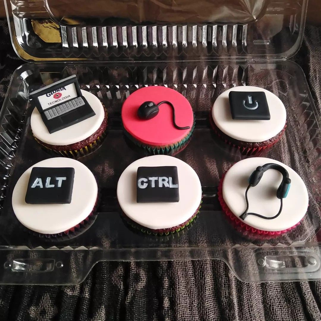 Computer Cup Cakes V3