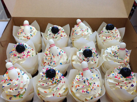 Bowling Cup Cakes V2