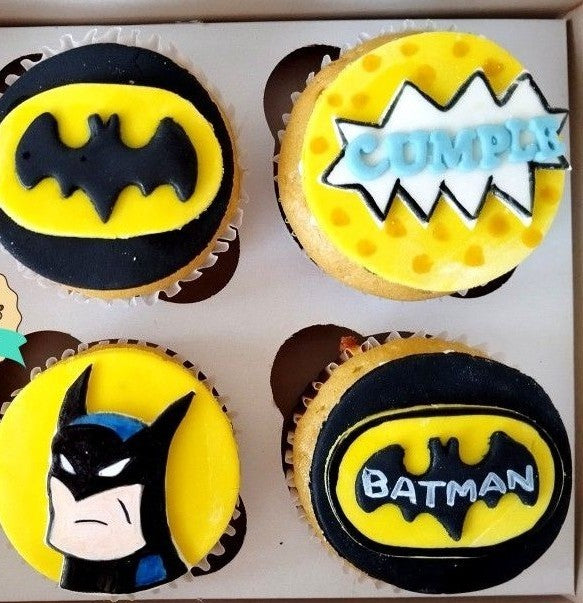 Batman Cup Cakes V5