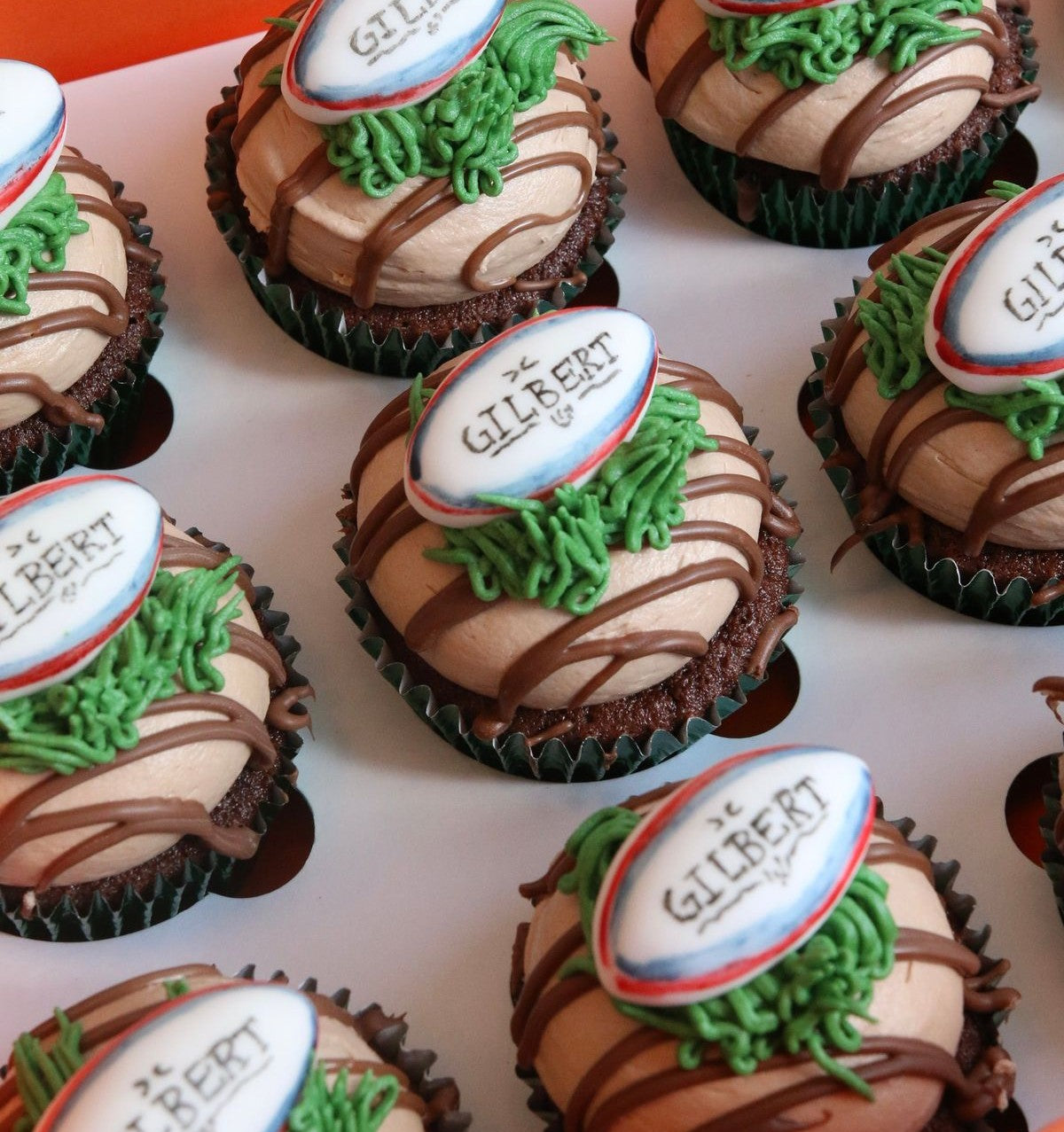 The Rugby Ball Cup Cakes V5
