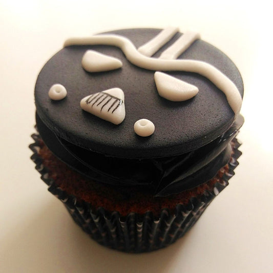 Darth Vader Cup Cakes V8