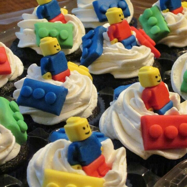 Lego Cup Cakes V3