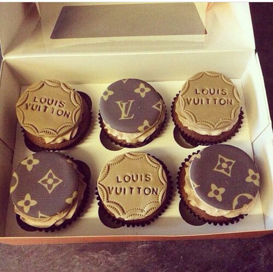Louis Vuitton Cup Cakes V2