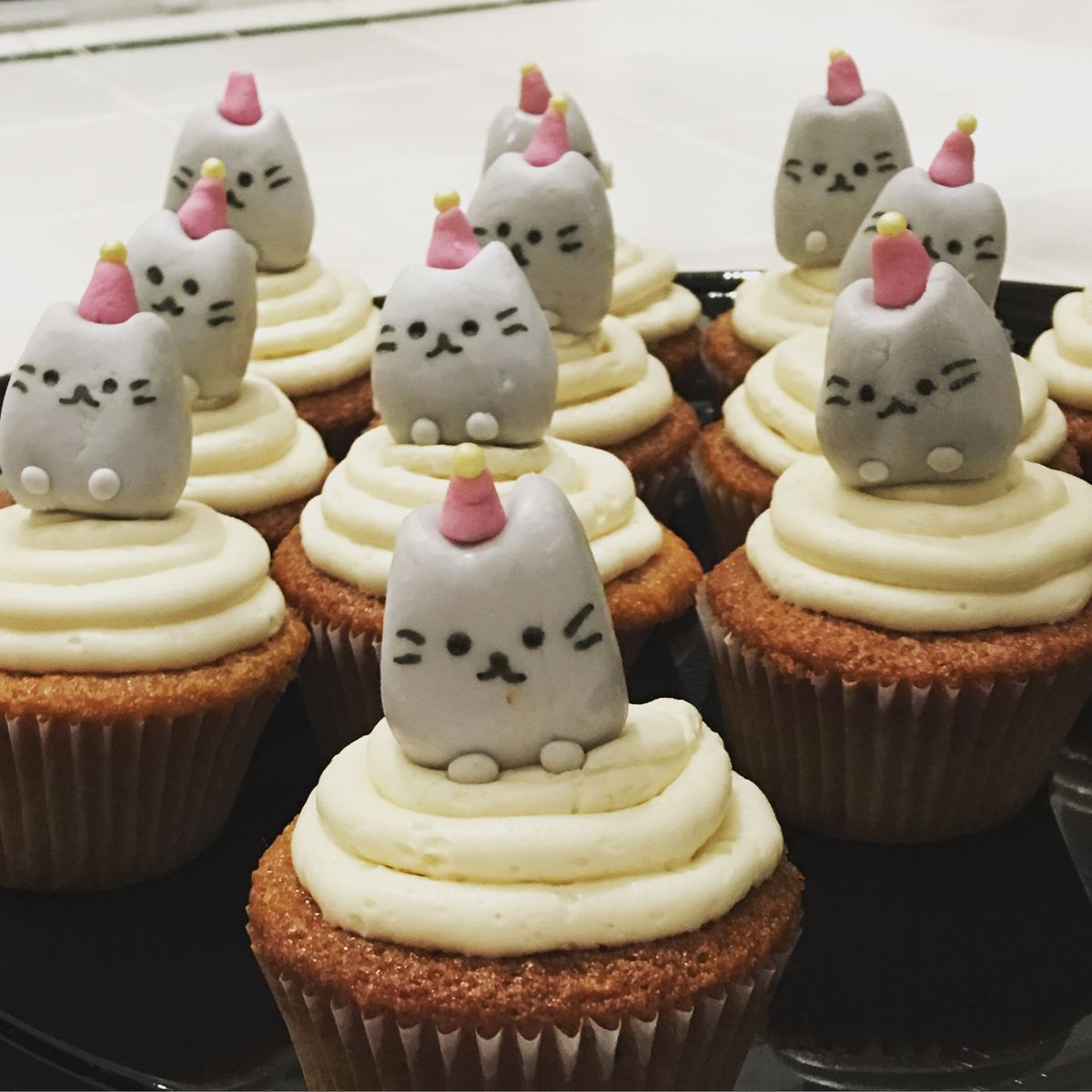 Pusheen the Cat Cup Cakes V4