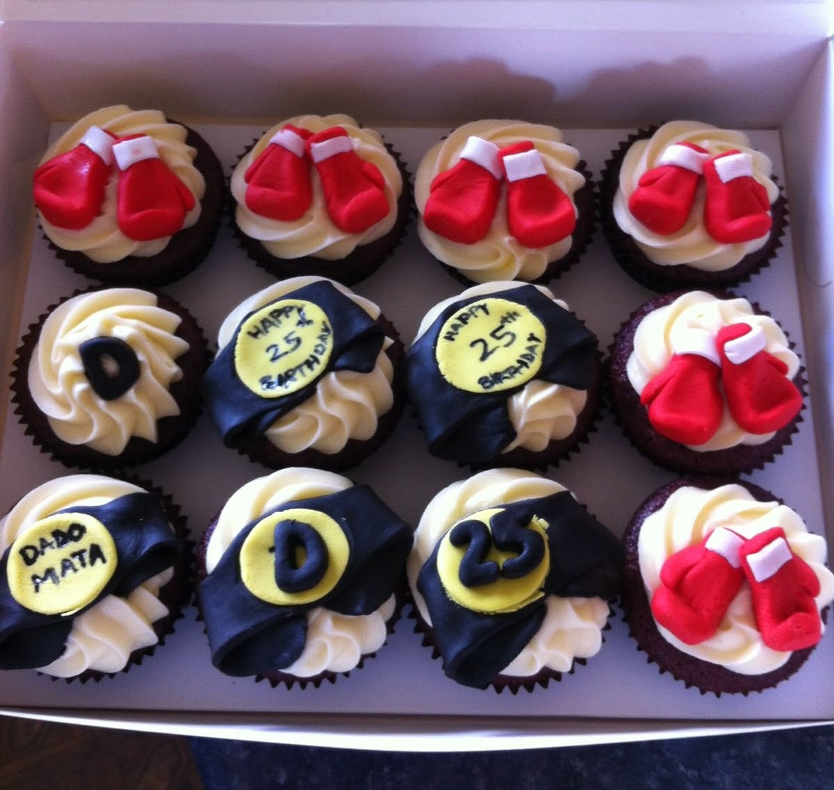 Boxing Cup Cakes V2