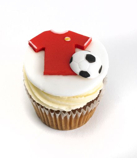 Liverpool Cup Cakes V5