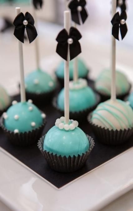 Tiffany Cup Cakes V2