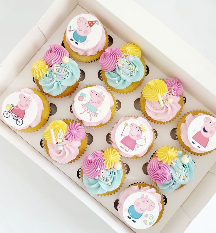 Peppa Pig Cup Cakes V6