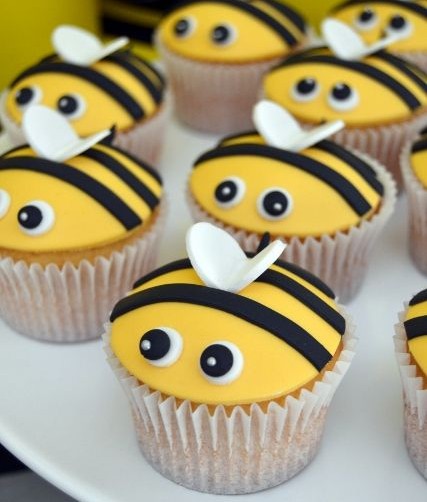 BEE Cup Cakes V7