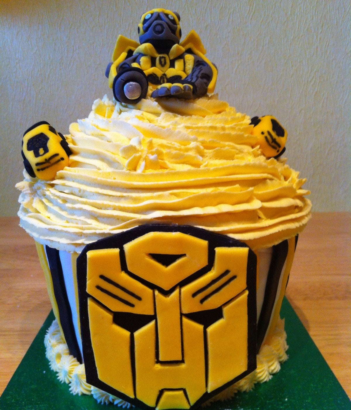 Transformers Cup Cakes V8