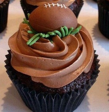 The Rugby Ball Cup Cakes V6